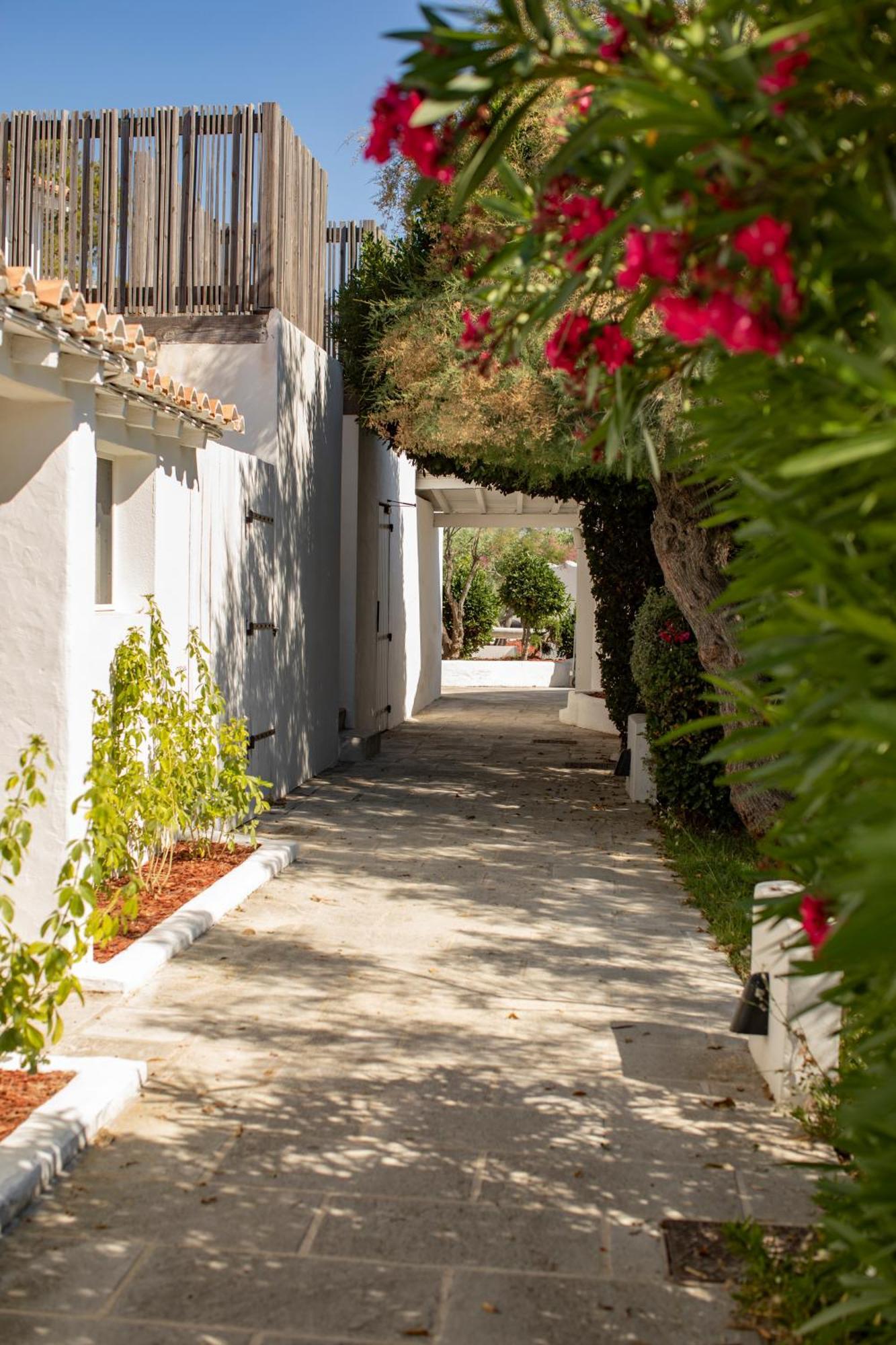Mas De La Fouque - Hotel & Spa Сент-Мари-де-ла-Мер Экстерьер фото