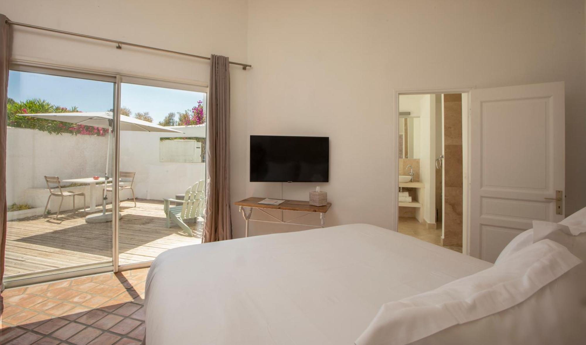 Mas De La Fouque - Hotel & Spa Сент-Мари-де-ла-Мер Экстерьер фото